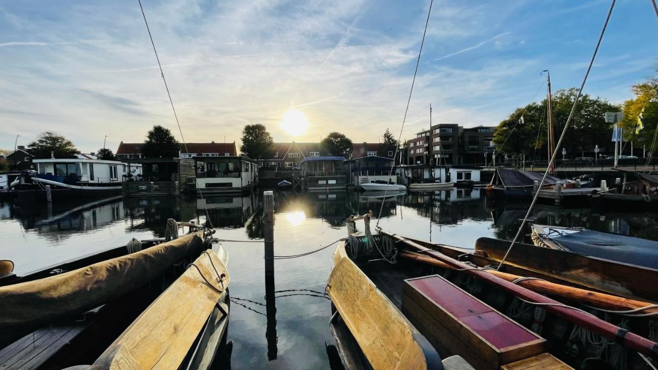Woonboot 4 Harderwijk Hotel Bagian luar foto