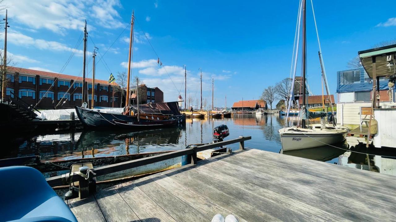 Woonboot 4 Harderwijk Hotel Bagian luar foto