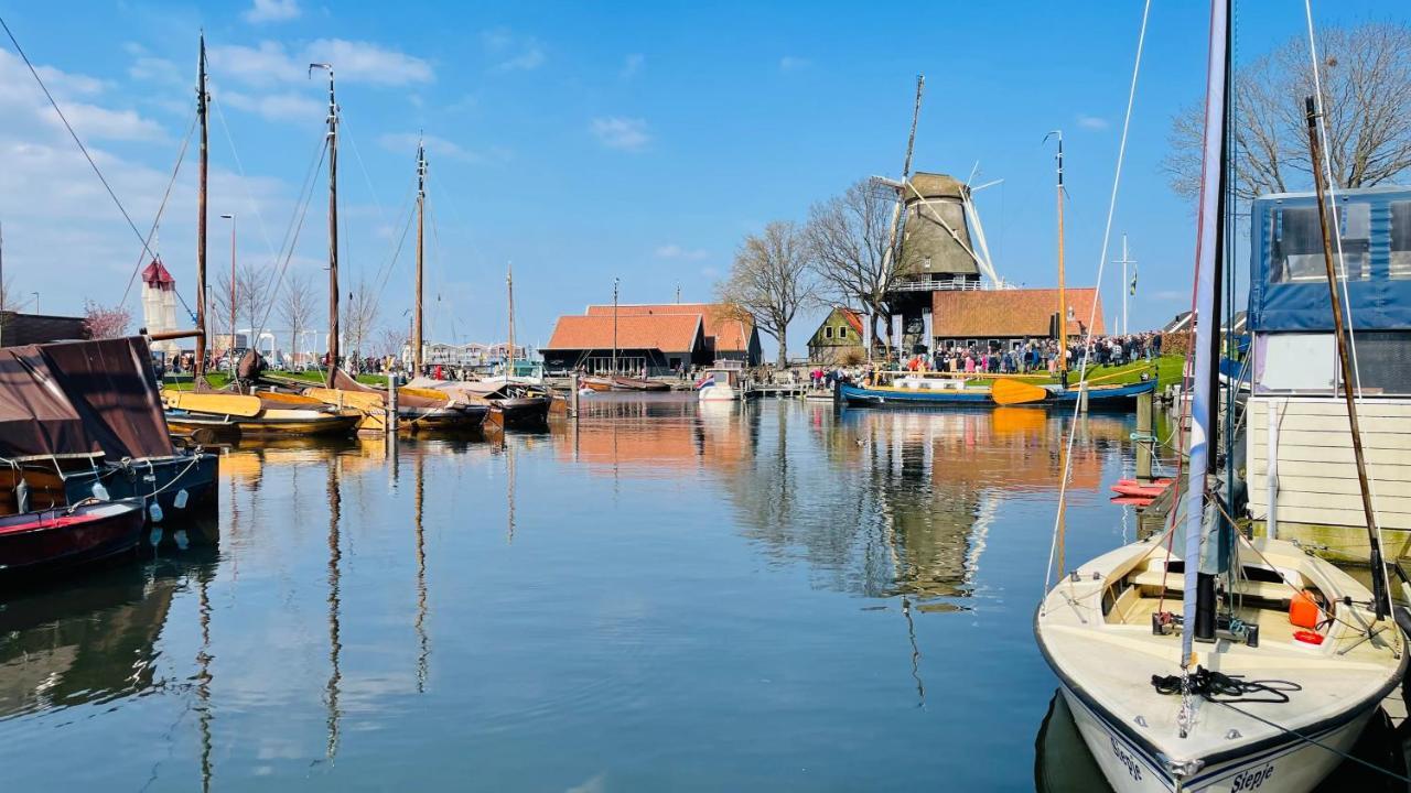 Woonboot 4 Harderwijk Hotel Bagian luar foto